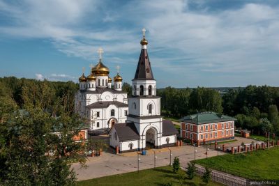 Собор преподобных Афанасия и Феодосия Череповецких  фото