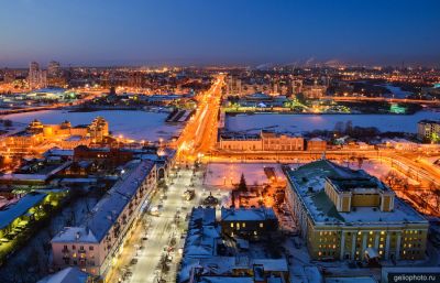 Троицкий мост в Челябинске вечером фото