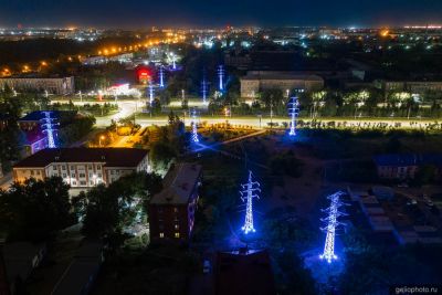 Светящиеся ЛЭП в Омске фото