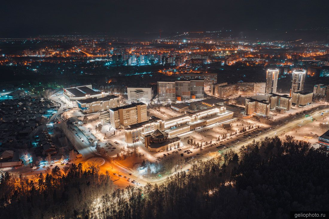 Сибирский федеральный университет в Красноярска с высоты фото