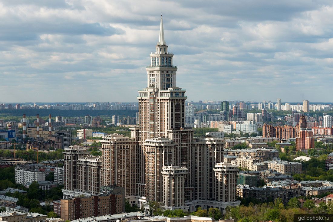 ЖК Триумф-Палас в Москве фото