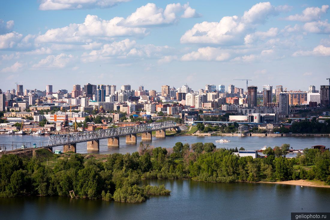 Новосибирский железнодорожный мост с высоты фото
