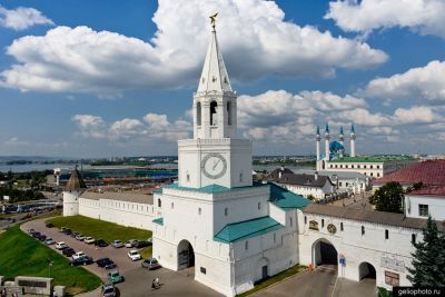 Спасская башня Казанского Кремля фото