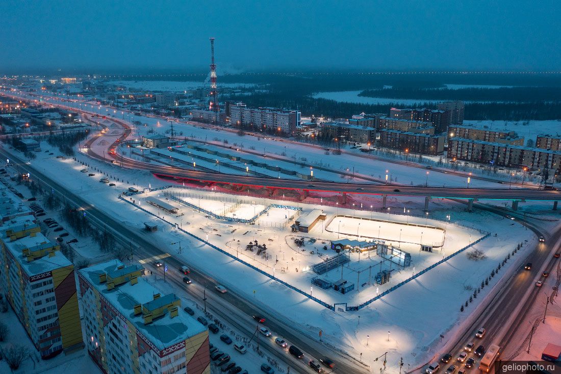 Спорткомплекс Виадук в Новом Уренгое фото