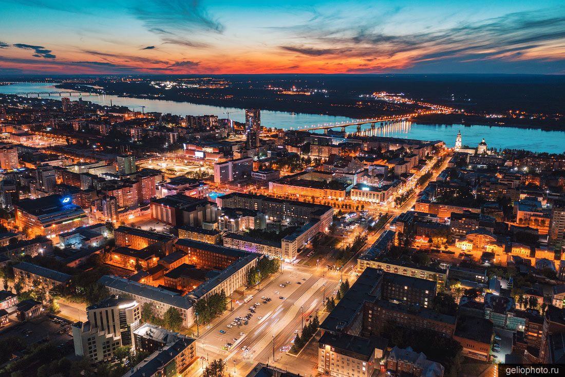 Центр Перми с высоты вечером фото