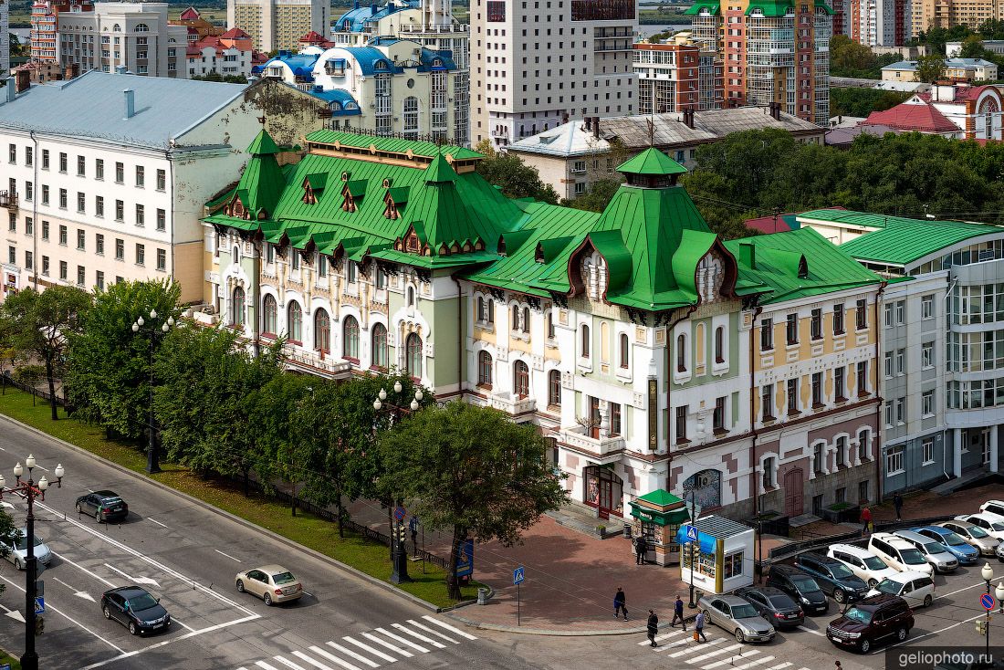 Дом городского самоуправления в Хабаровске фото