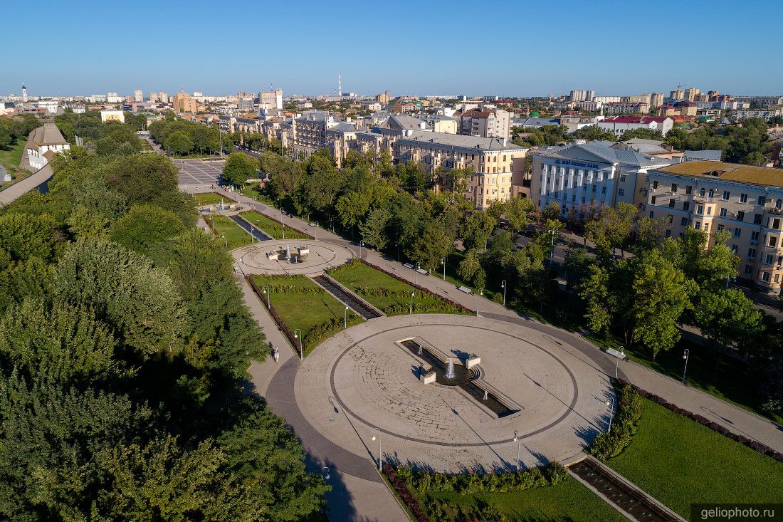 Площадь Ленина в Астрахани фото