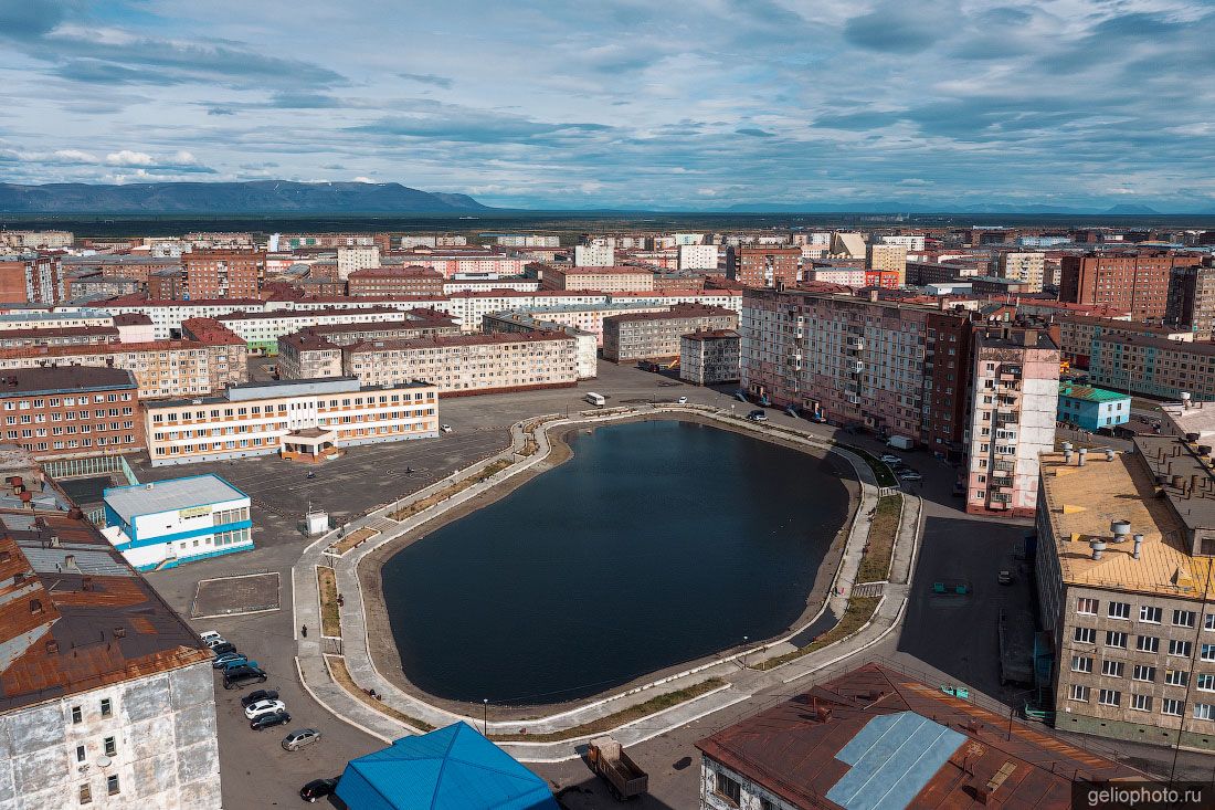 Озеро Городское в Норильске фото