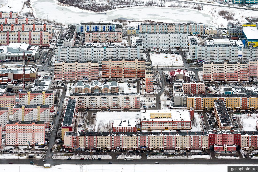 Второй микрорайон в Новом Уренгое фото