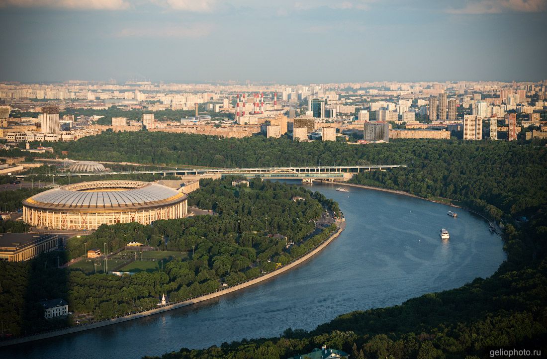 Стадион Лужники в Москве фото