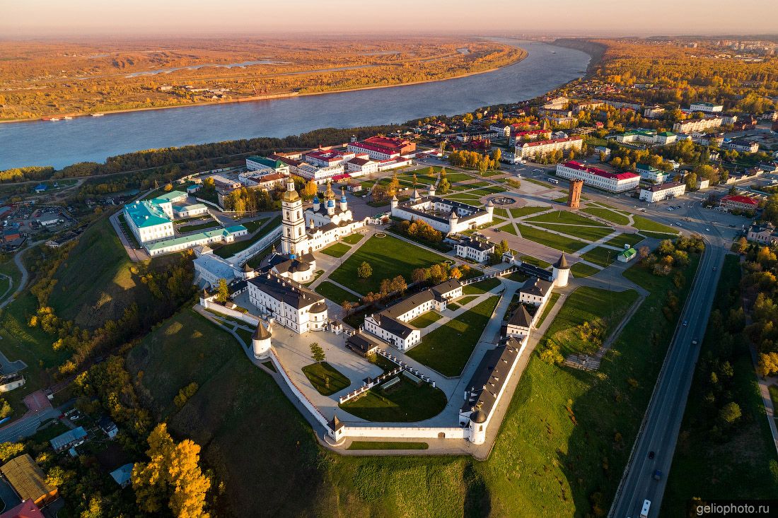 Тобольский Кремль с высоты фото