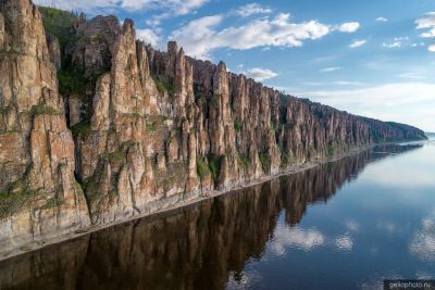 Ленские скалы в Якутии фото