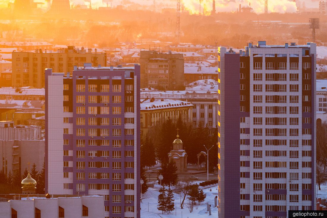 Жилой дом на Советском проспекте 70 в Кемерово фото