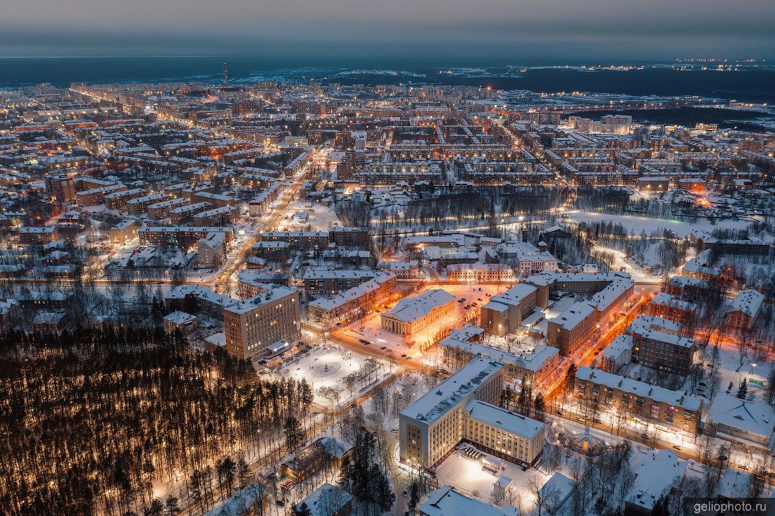 Центр Ухты с высоты зимой фото