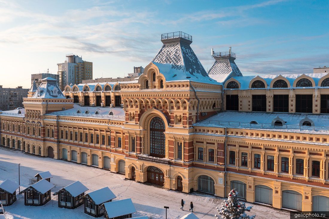 Здание Нижегородской ярмарки фото