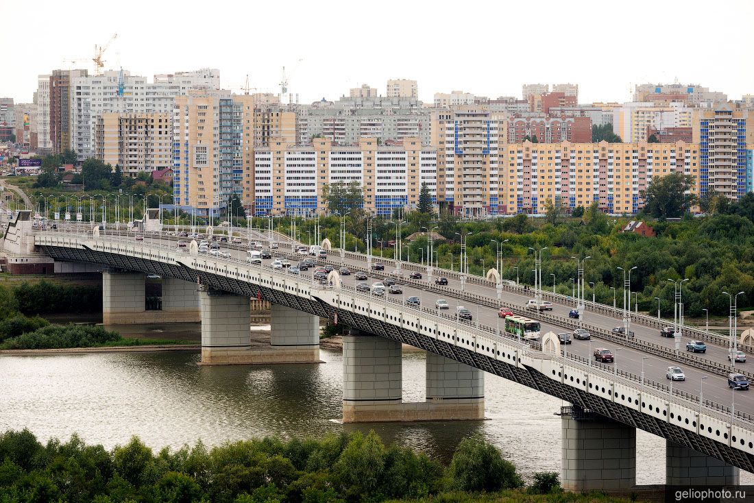 Мост 60 лет Победы в Омске с высоты фото