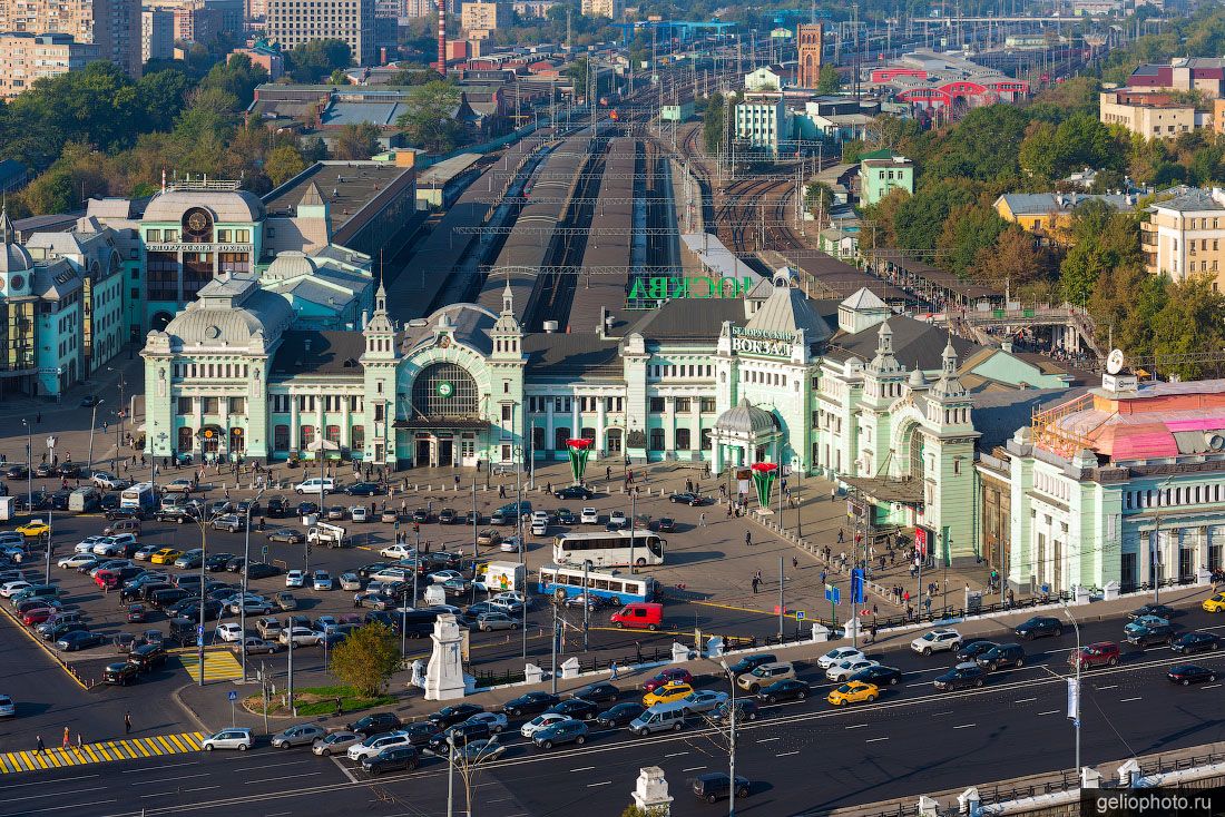 Белорусский вокзал в Москве фото