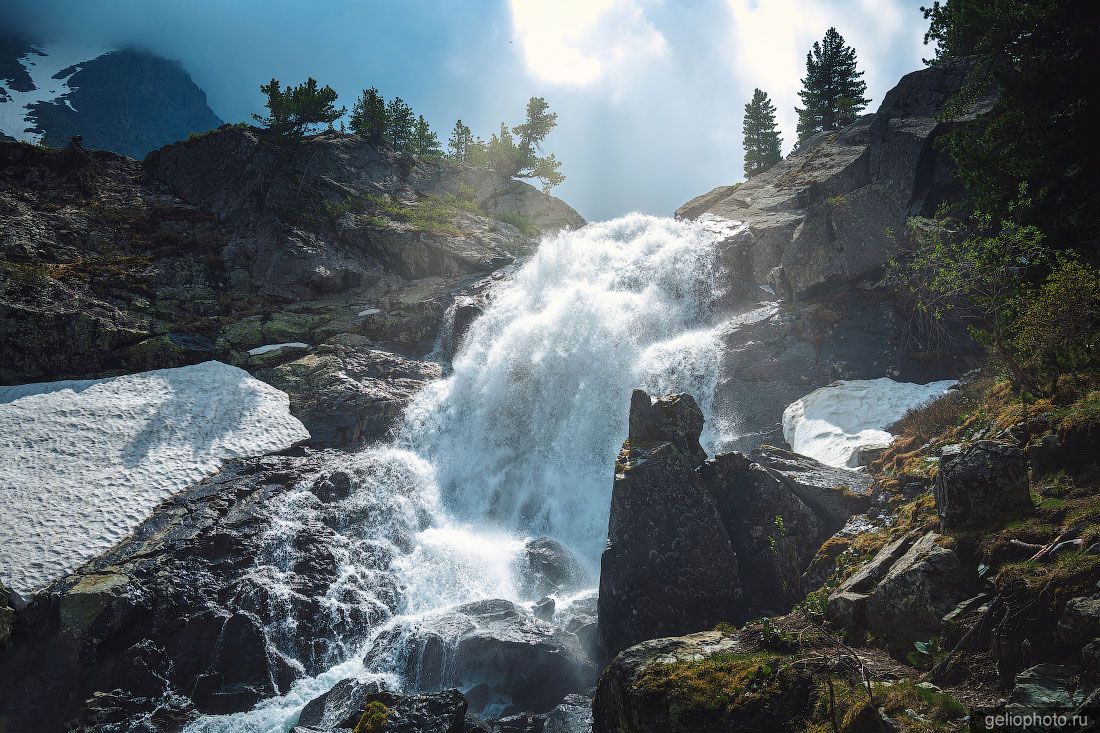 Водопад Куйгук на Мультинских озёрах фото