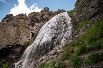 Водопад Девичьи Косы на Эльбрусе фото