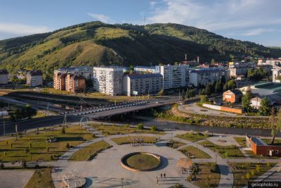 Сквер Семьи в Горно-Алтайске фото