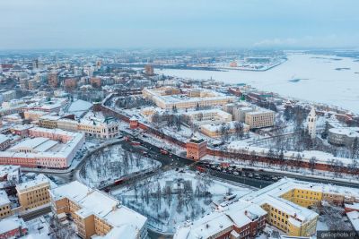 Площадь Минина и Пожарского в Нижнем Новгороде с высоты фото