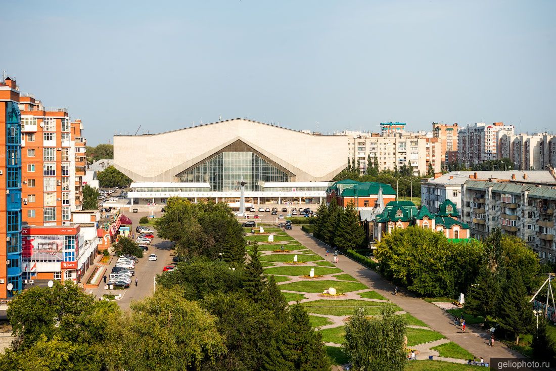 Омская аллея Литераторов фото