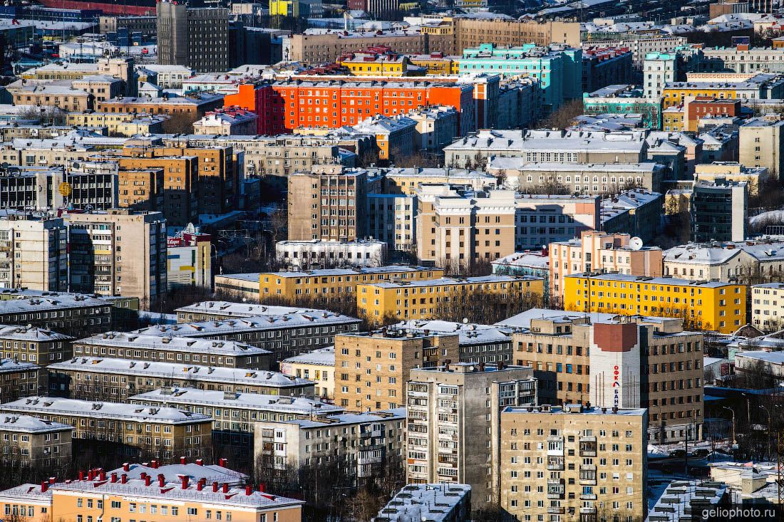 Вид на жилые районы Мурманска с высоты фото