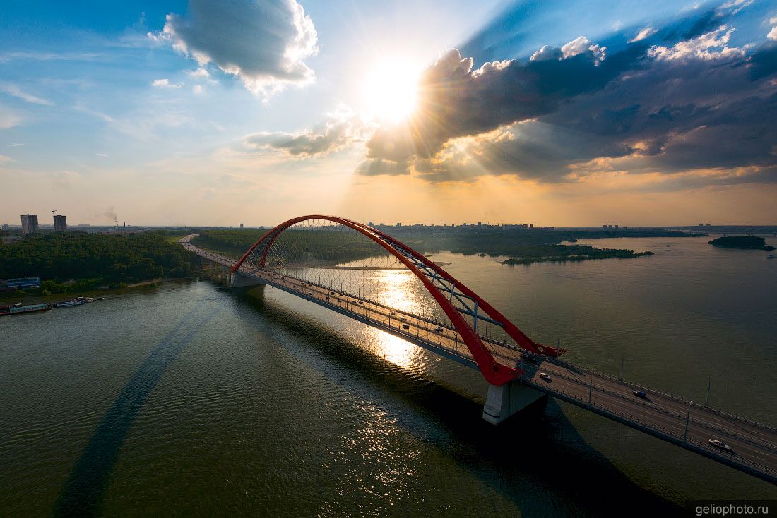 Бугринский мост в Новосибирске с высоты фото