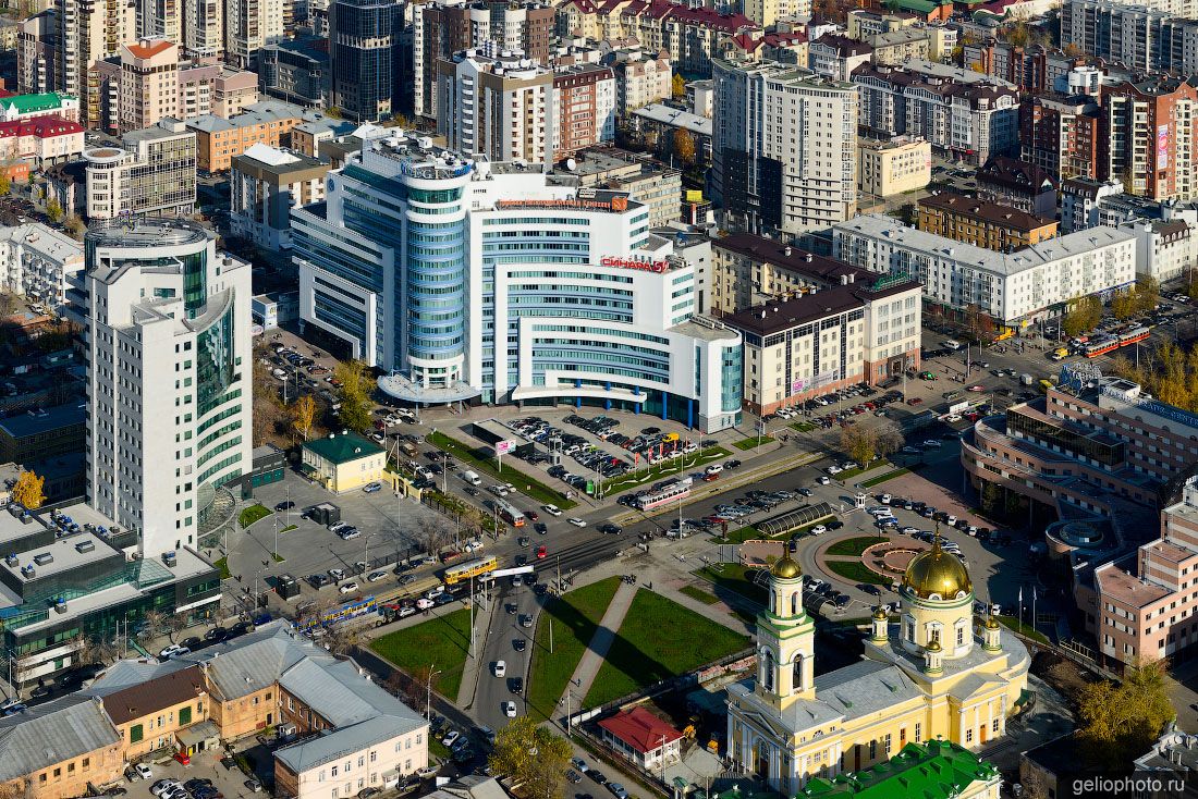 ​Бизнес-центр Онегин Плаза в Екатеринбурге фото
