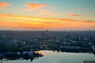 Городской пруд в Екатеринбурге фото