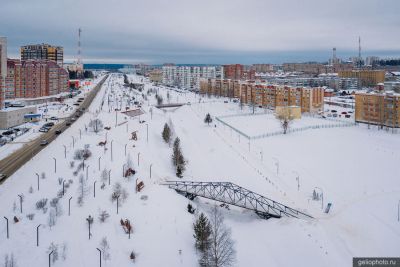 Набережная Газовиков на реке Чибью в Ухте зимой фото