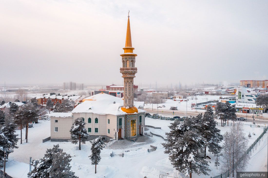 Соборная мечеть в Сургуте фото