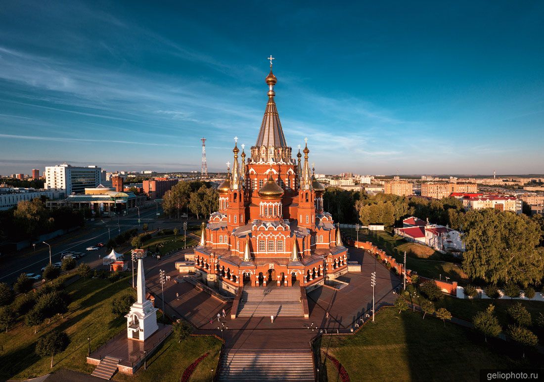 Михаило-Архангельский собор в Ижевске фото