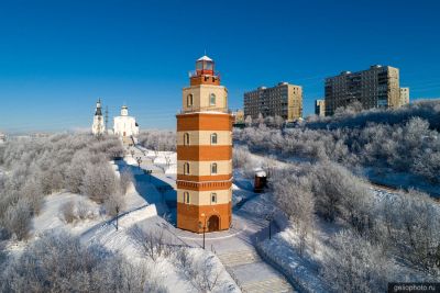 Мемориальный комплекс В память о погибших моряках в Мурманске фото