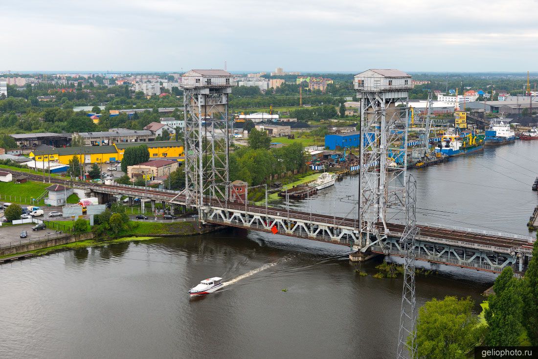 Двухъярусный мост в Калининграде фото