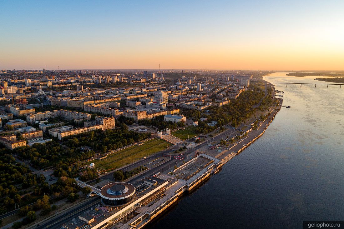 Волгоградский речной порт с высоты фото