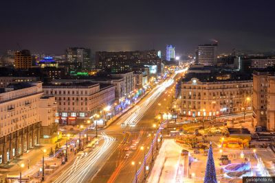 Площадь Революции в Челябинске зимой фото