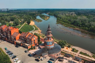 Кафе Кремэль и Оренбургская набережная фото