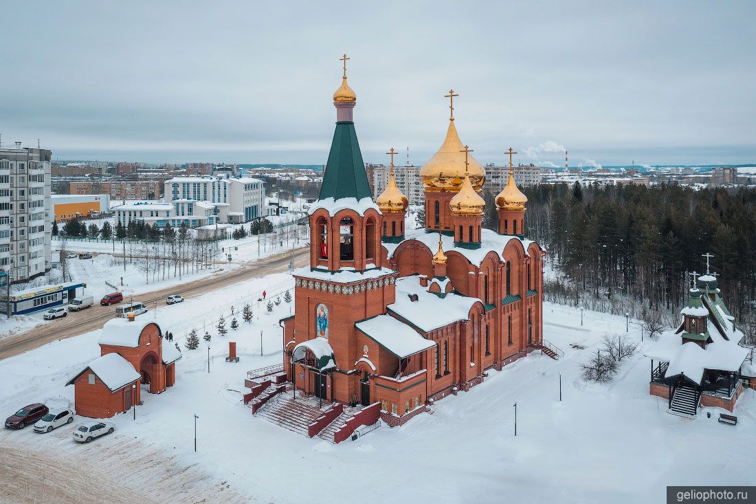 Храм-памятник Новомучеников в Ухте фото