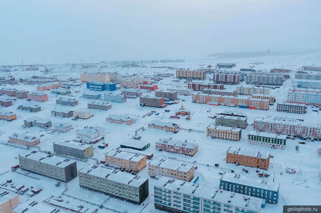 Центр Тикси зимой фото