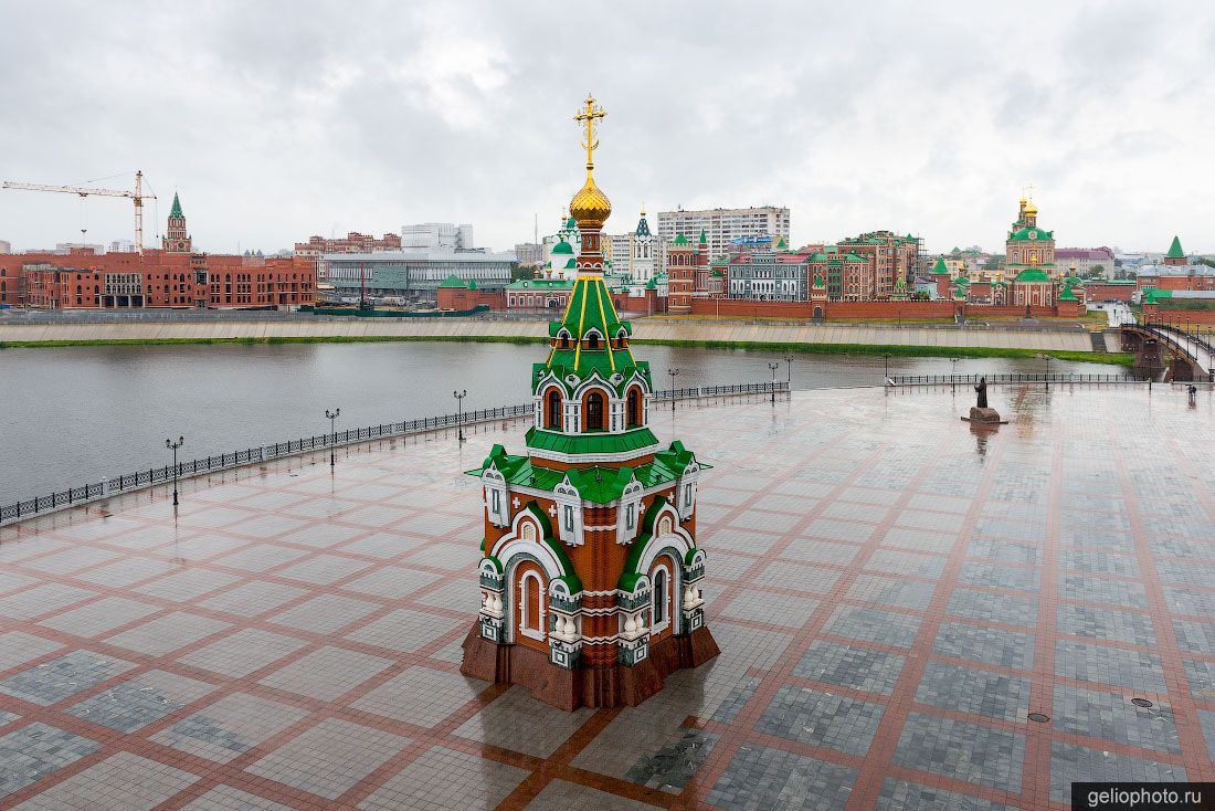 Часовня князей Петра и Февронии в Йошкар-Оле фото