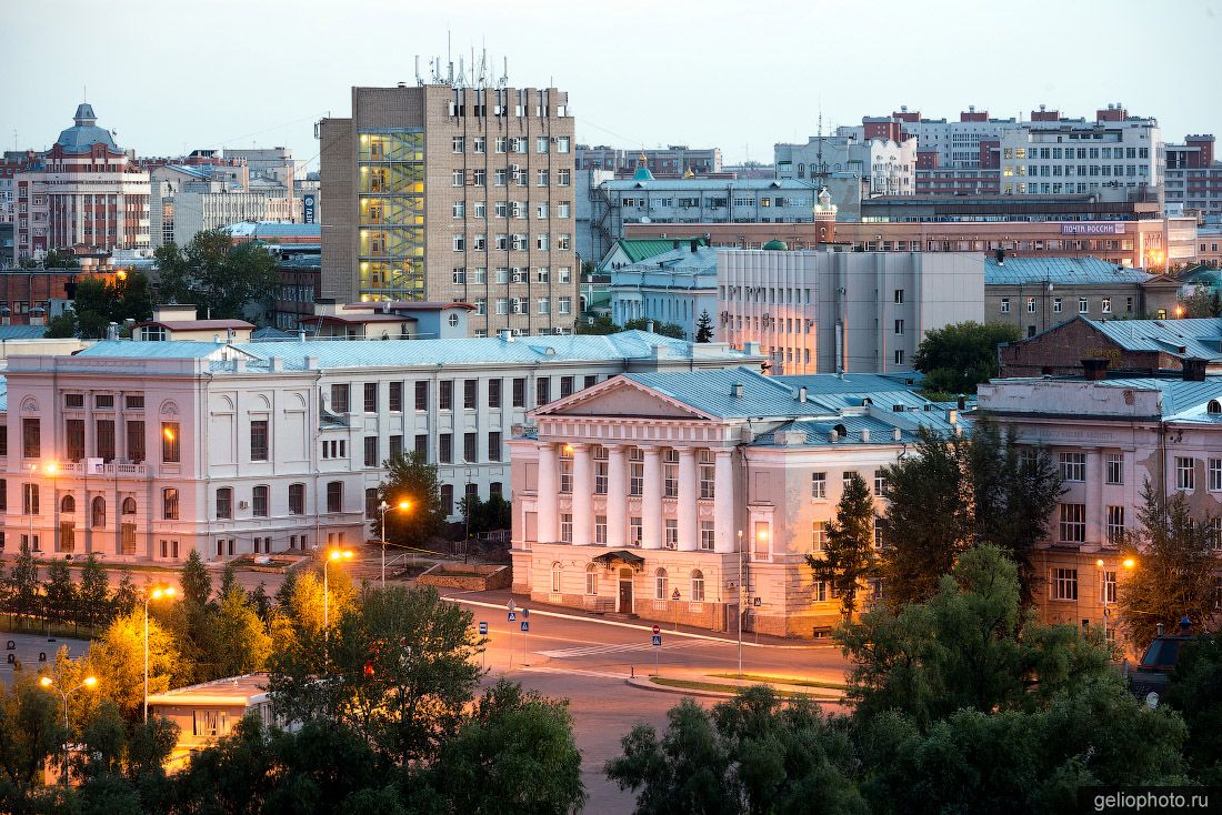 Финансовый университет в Омске фото