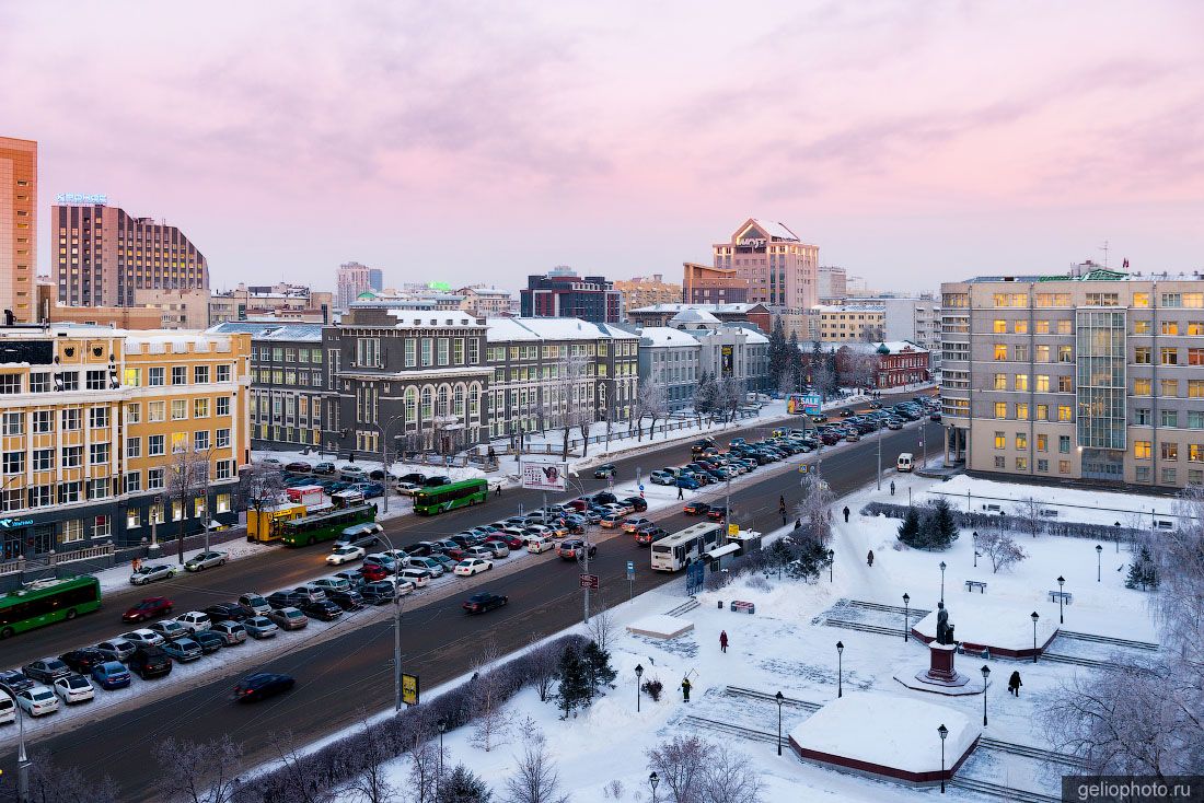 Сквер Крячкова в Новосибирске зимой фото