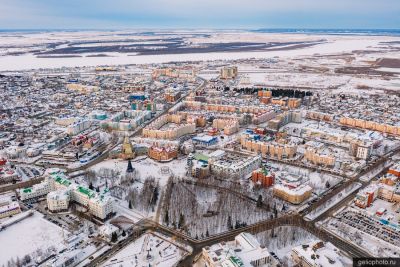 Центр Ханты-Мансийска с высоты фото