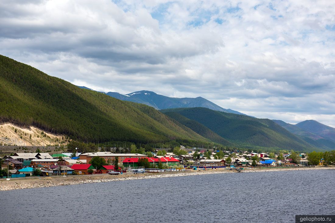 Посёлок Нижнеангарск на Байкале фото