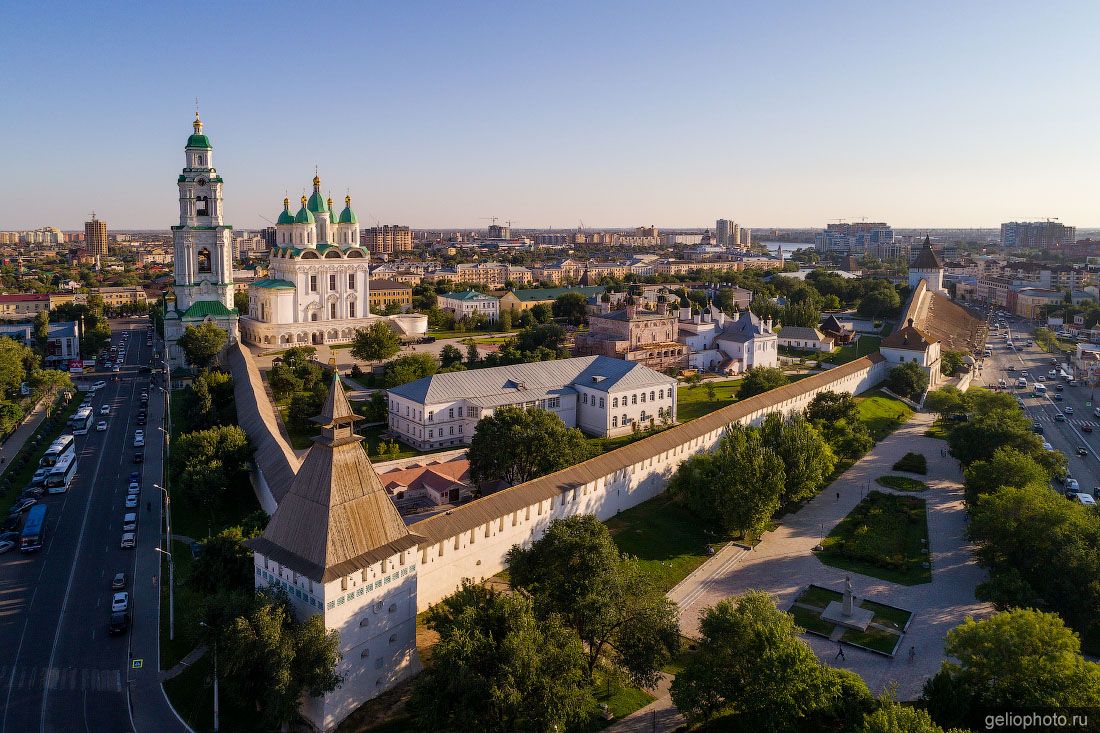 Астраханский Кремль с высоты фото