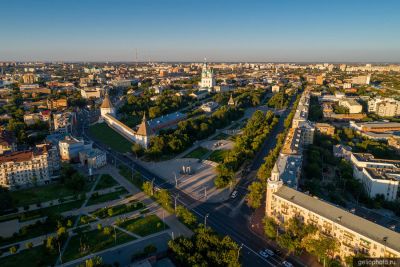 Площадь Ленина в Астрахани с высоты фото
