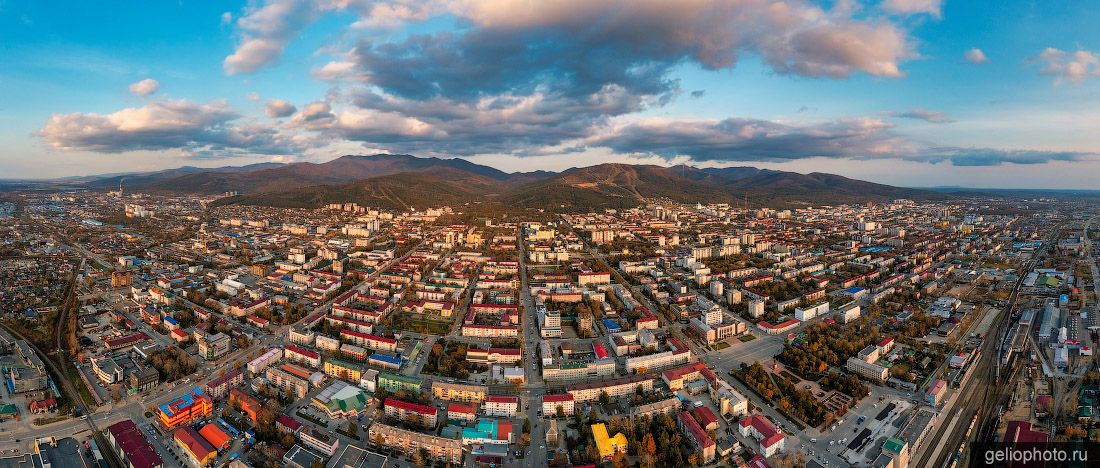 Панорама Южно-Сахалинска фото