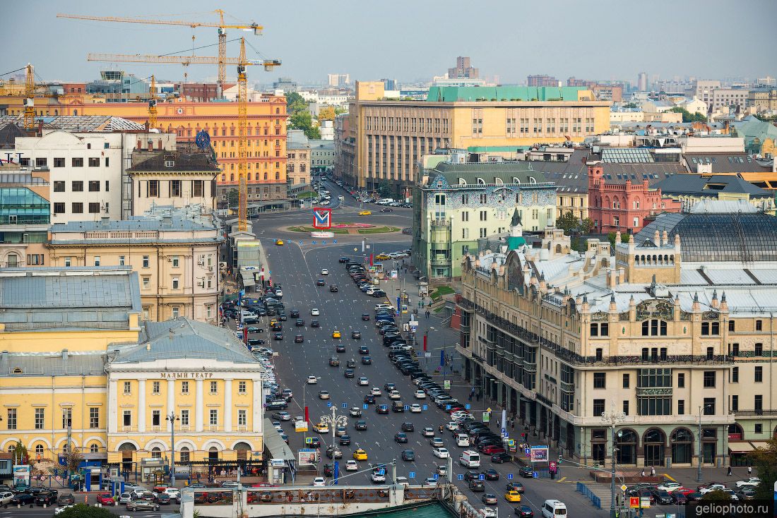 Театральный проезд в Москве фото