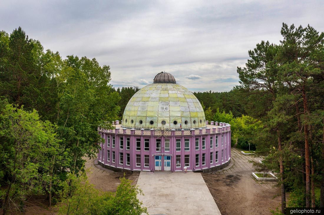 Планетарий Родина в Бийске фото